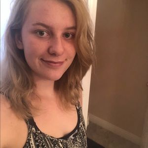 Meet your Posher, Jessica